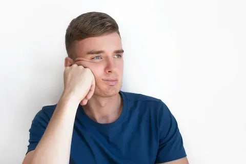 Как считаете, какой будет реакция работодателей, на вот такое фото в резюме? | Сетка — социальная сеть от hh.ru