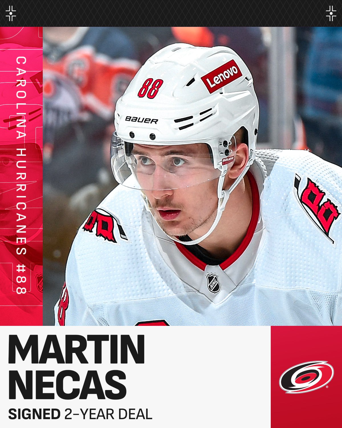 🚽 Мартин Нечас подписал контракт с «Каролиной»
Два года по 6,5 млн $ - такие условия сделки для 25-летнего чешского форварда. Это второй "мостик" в контрактной истории игрока | Сетка — социальная сеть от hh.ru