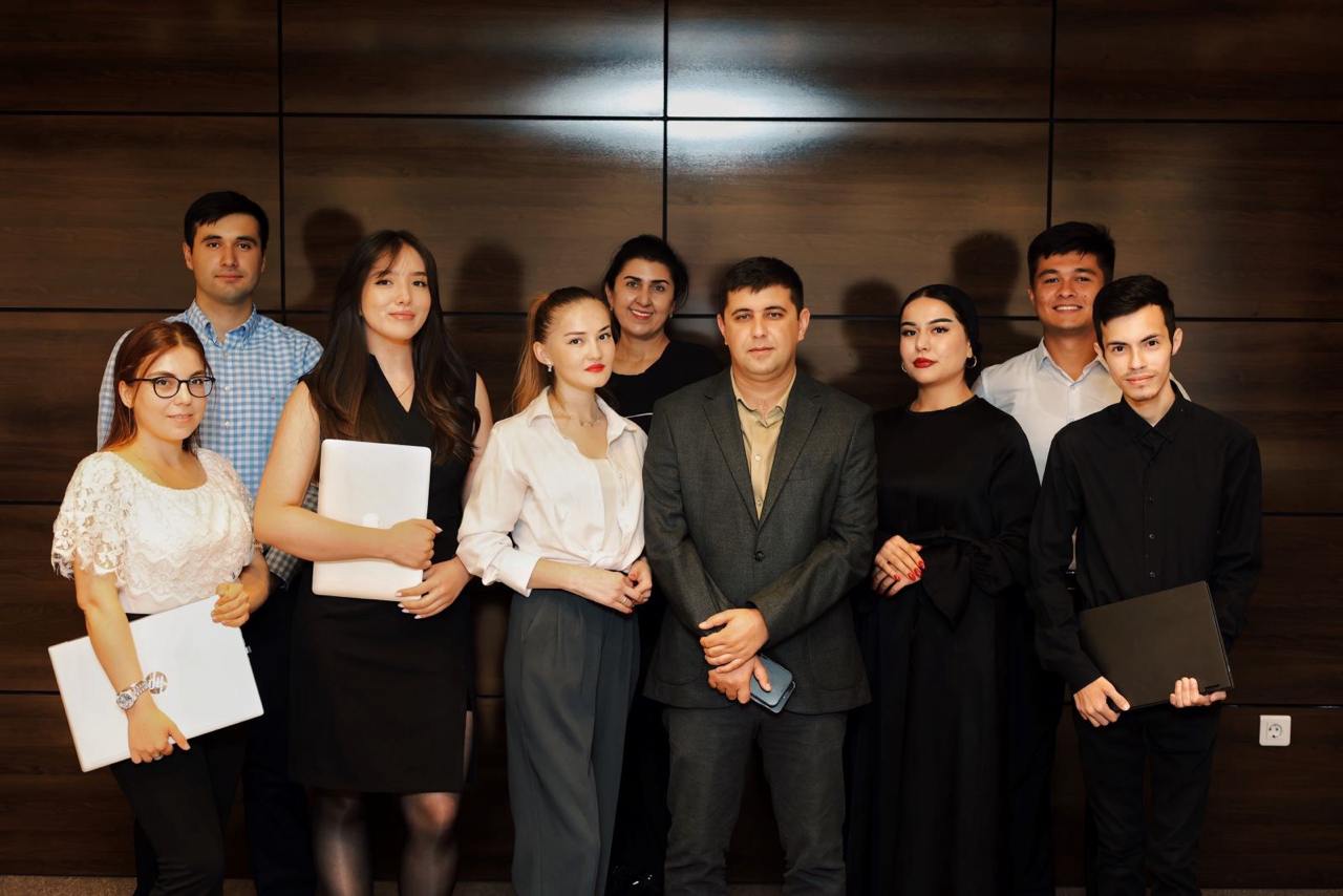 Очередная интересная статья от your.tj об интересном юридическом стартапе Rim.tj, продукт-менеджером которого является Тахмина Ишматова (наша подписчица).
Прочитайте о её уникальном опыте здесь | Сетка — социальная сеть от hh.ru