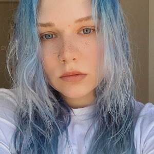 Арина Зеленина