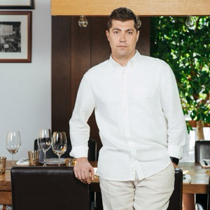 Денис Свичкарев