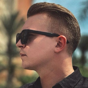 Дмитрий Петров