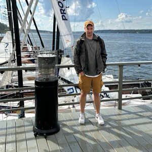 Артем Леонтьев | Сетка — социальная сеть от hh.ru