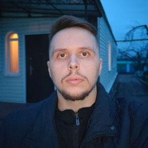 Антон Гусев