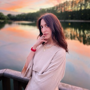 Вероника Рязанова