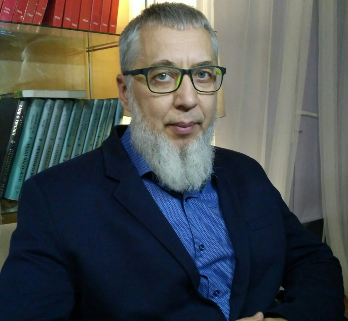 Александр Стариков