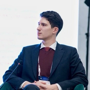 Роберт Мустафин