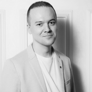 Павел Андриенко