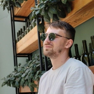 Artem Elistratov | Сетка — социальная сеть от hh.ru