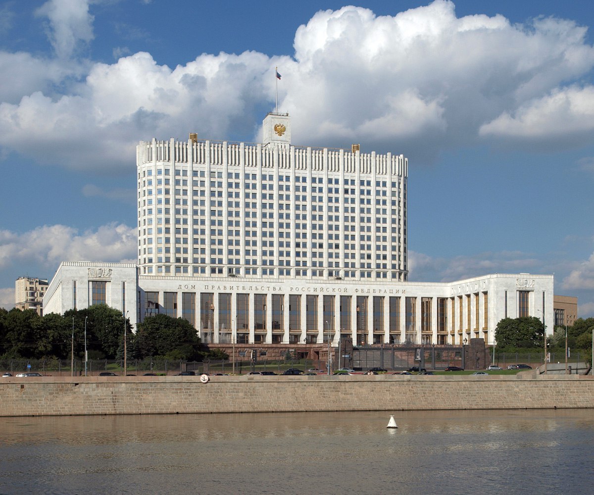 Правительство продлило ИТ-ипотеку до 2030 года, но с обновленными условиями
Льготная программа кредитования для ИТ-специалистов в России планируется продлить с августа 2024 года | Сетка — социальная сеть от hh.ru
