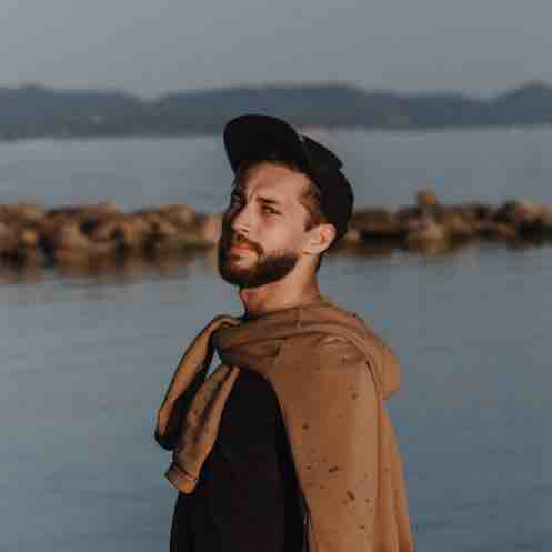 Яков Артюхов