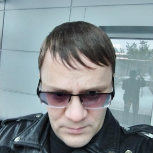 Астон Мартин