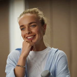 Кристина Попова | Сетка — социальная сеть от hh.ru