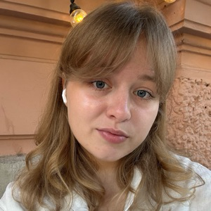 Полина Бульдяева