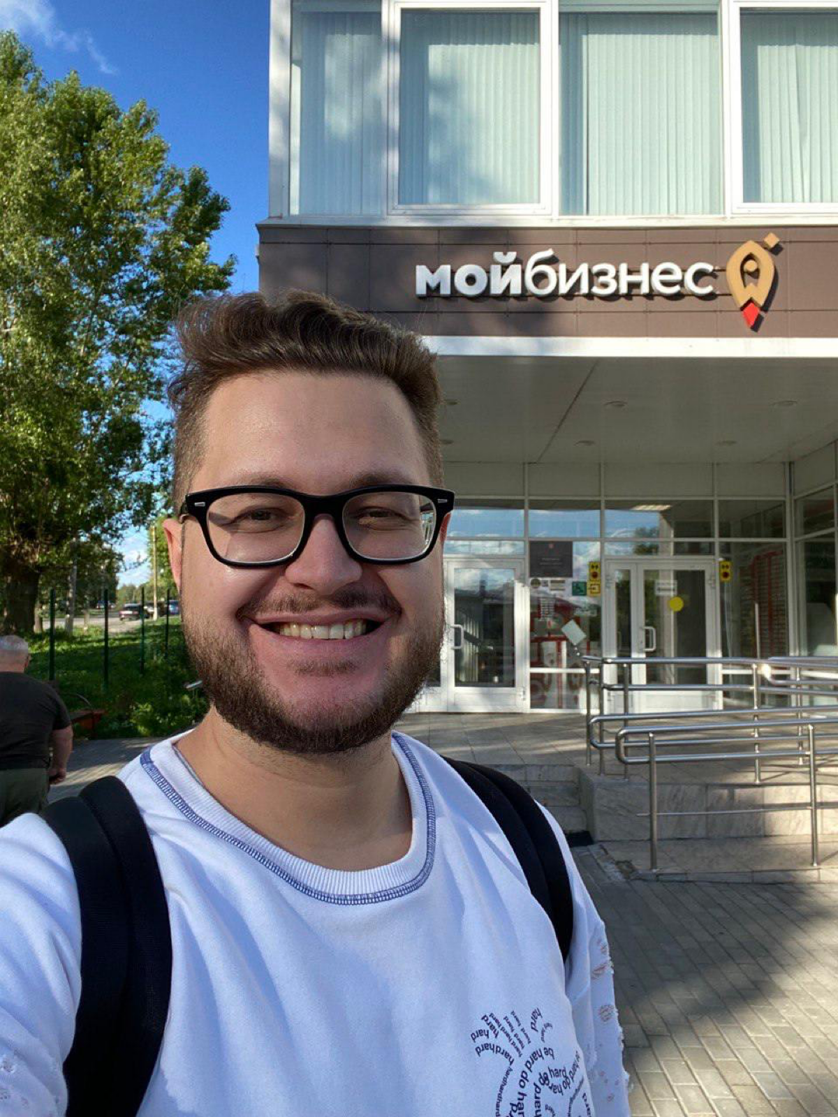 Активное лето и подготовка к сезону ✌
Хочется козырнуть (зачёркнуто) зафиксировать для потомков промежуточные итоги 2 жарких месяцев и рассказать о профессиональных планах на ближайший период | Сетка — социальная сеть от hh.ru