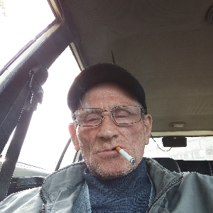 Валерий Столбов