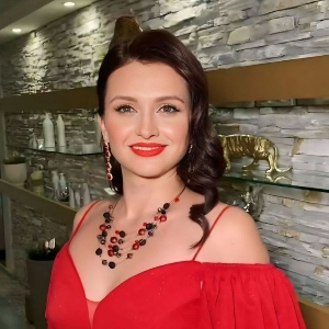 Айгуль Головкина