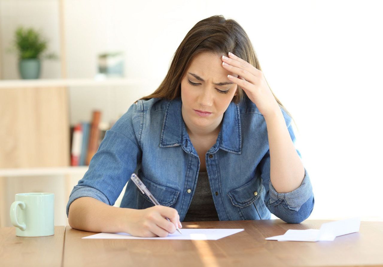 СУД ВОССТАНОВИЛ РАБОТНИКА С ПСИХИЧЕСКИМ ЗАБОЛЕВАНИЕМ
Обожаю такие решения, в которых работодатель находится в состоянии цугцванга, а работнику предоставляется полный карт-бланш | Сетка — социальная сеть от hh.ru