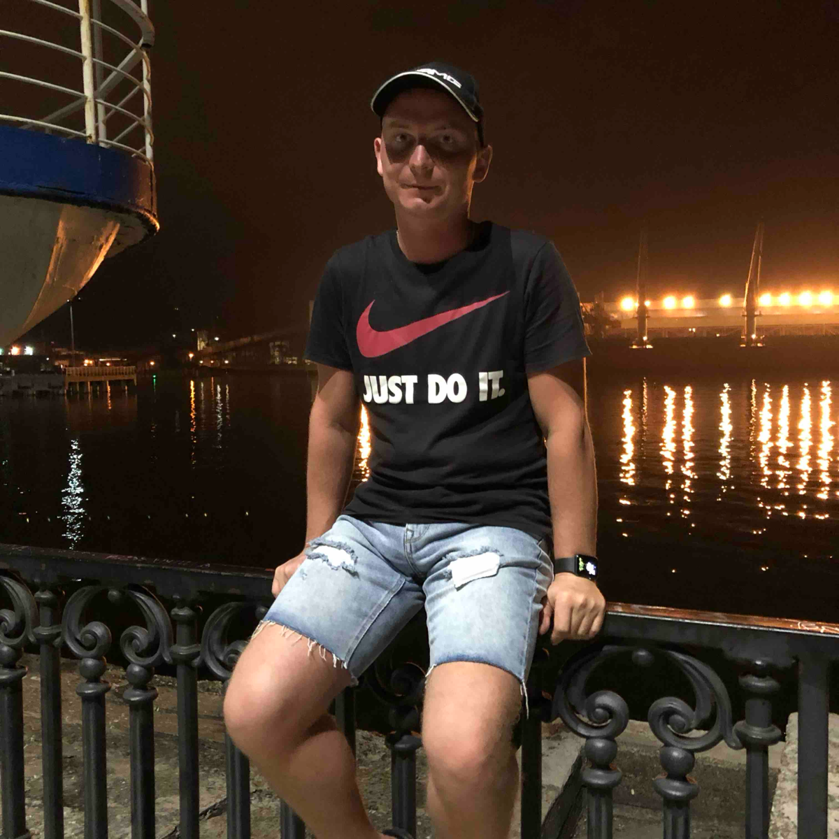 Александр Зайчиков | Сетка — социальная сеть от hh.ru