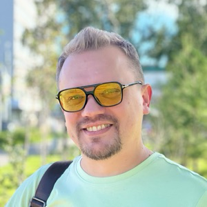 Иван Иванов | Сетка — социальная сеть от hh.ru