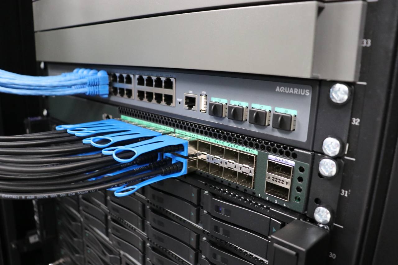 «Аквариус» зарегистрировал в Едином реестре радиоэлектронной продукции Минпромторга России свои программно-аппаратные комплексы (ПАК) виртуализации на базе zVirt от Orion Soft | Сетка — социальная сеть от hh.ru