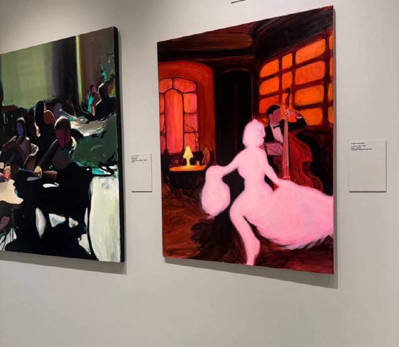 Глянец 
В эту пятницу решили сделать что-то необычное и прокрасться в мир гламурных прошлых эпох | Сетка — социальная сеть от hh.ru