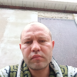 Дмитрий Кухаренко