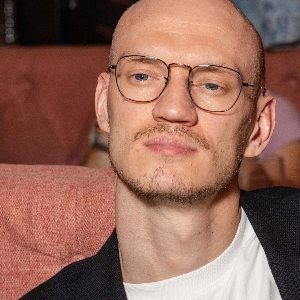 Евгений Жолобов