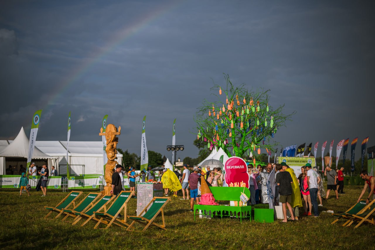 Golden Ring Ultra Trail 100 и активации партнеров
В конце июля в Суздале прошел 10-й фестиваль трейлраннинга Golden Ring Ultra Trail 100 в котором приняло участие более 8 000 участников из 19 стран ми... | Сетка — социальная сеть от hh.ru