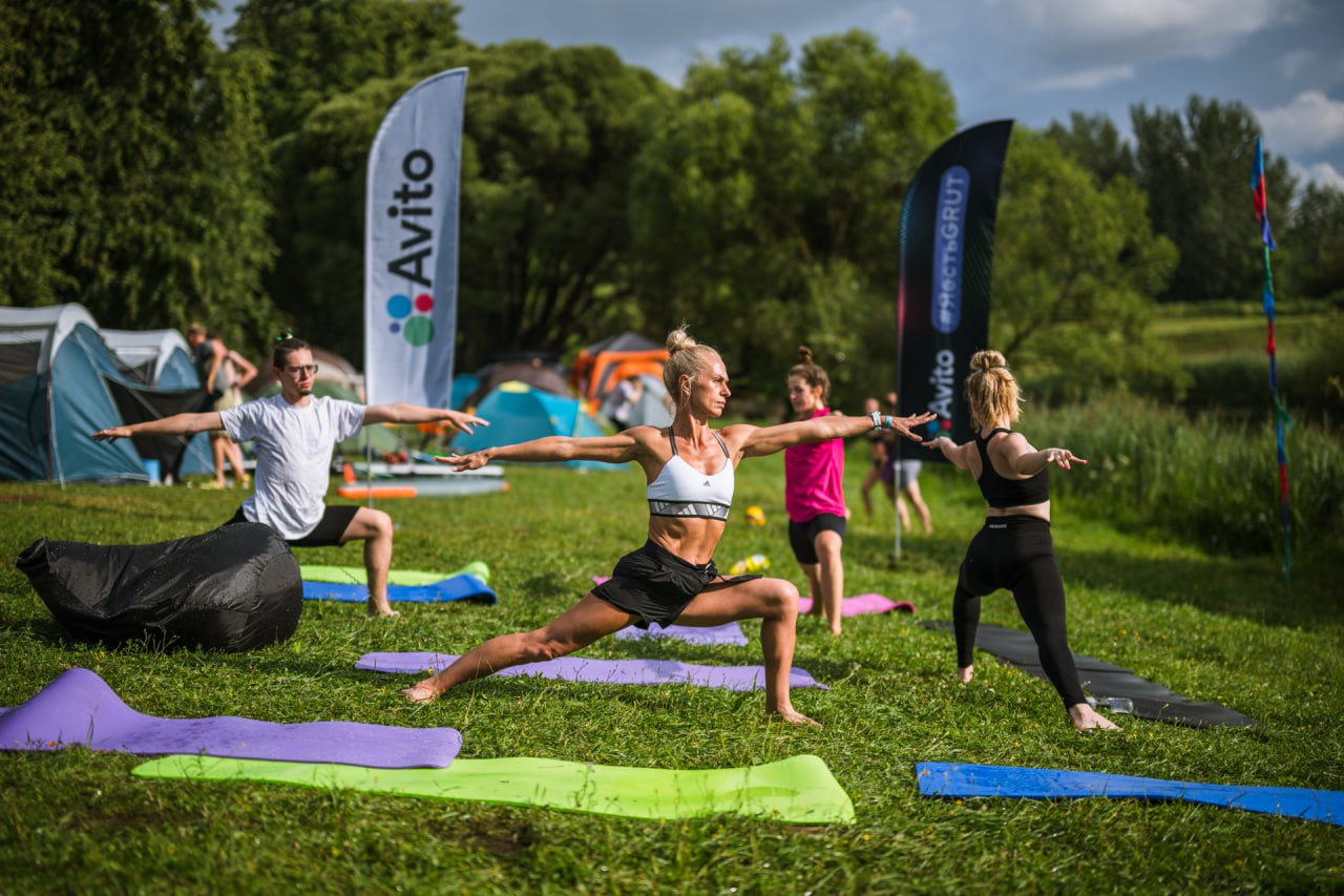 Golden Ring Ultra Trail 100 и активации партнеров
В конце июля в Суздале прошел 10-й фестиваль трейлраннинга Golden Ring Ultra Trail 100 в котором приняло участие более 8 000 участников из 19 стран ми... | Сетка — социальная сеть от hh.ru