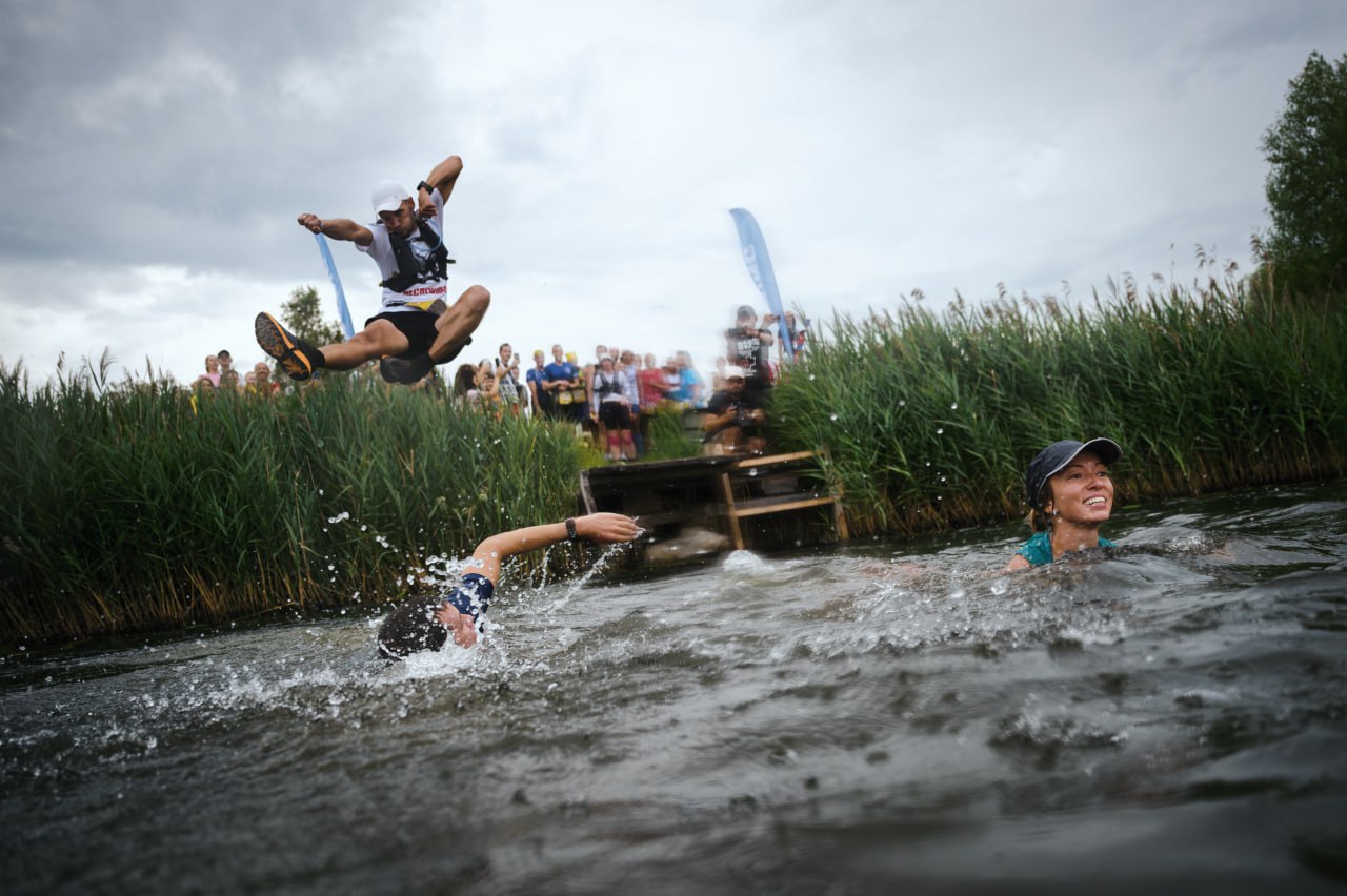 Golden Ring Ultra Trail 100 и активации партнеров
В конце июля в Суздале прошел 10-й фестиваль трейлраннинга Golden Ring Ultra Trail 100 в котором приняло участие более 8 000 участников из 19 стран ми... | Сетка — социальная сеть от hh.ru
