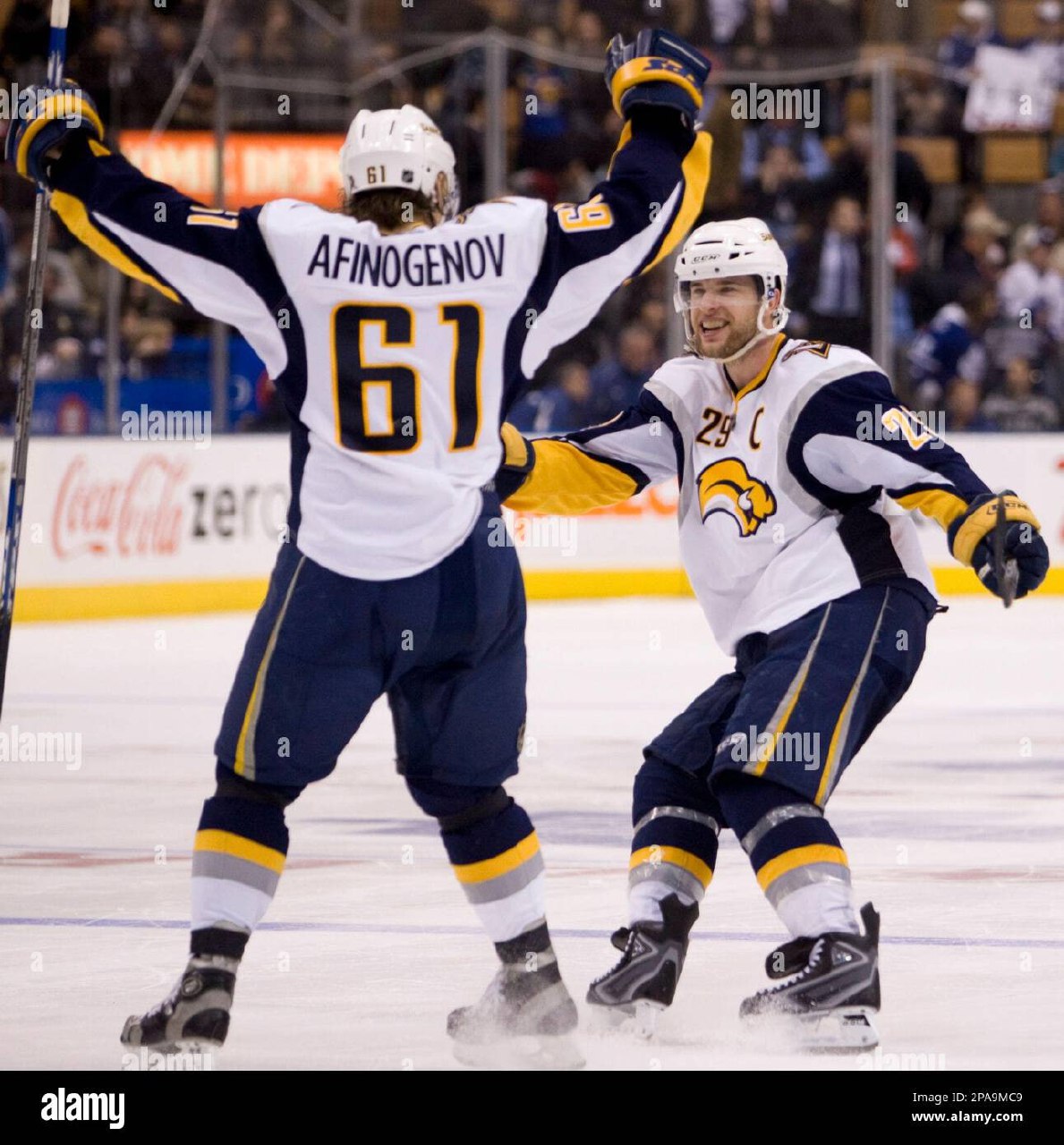 До нового сезона осталось
#nhl #хоккей #НХЛ | Сетка — социальная сеть от hh.ru
