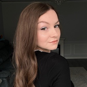 Аля Черникова