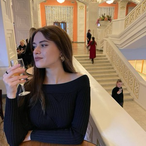 Виктория Толстикова