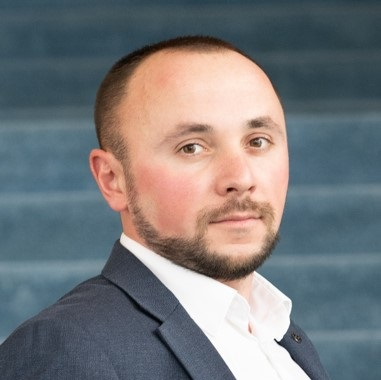 Sergey Fuga | Сетка — социальная сеть от hh.ru