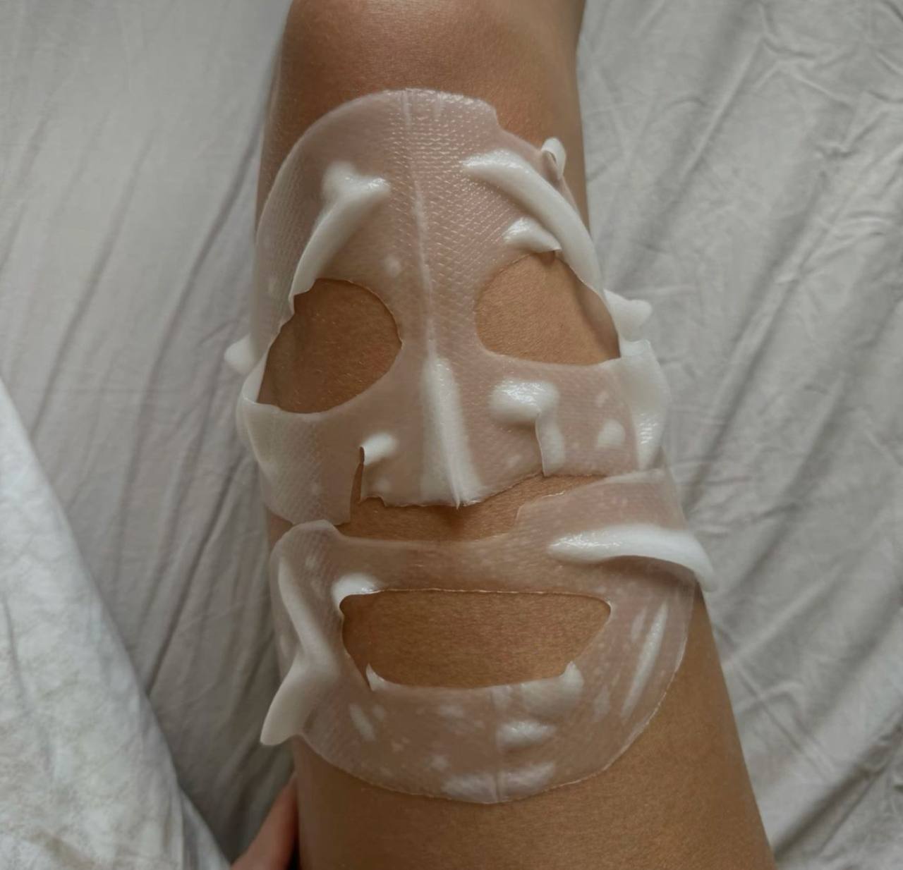 Состояние и настроение какое-то такое в понедельник 🥴
Как ваше начло недели? 
🧡 все бодро, куча энергии
🦋 а что такое понедельник? отпускные дни не называют
😄 нервно посмеиваюсь, но уже во всю работаю | Сетка — социальная сеть от hh.ru