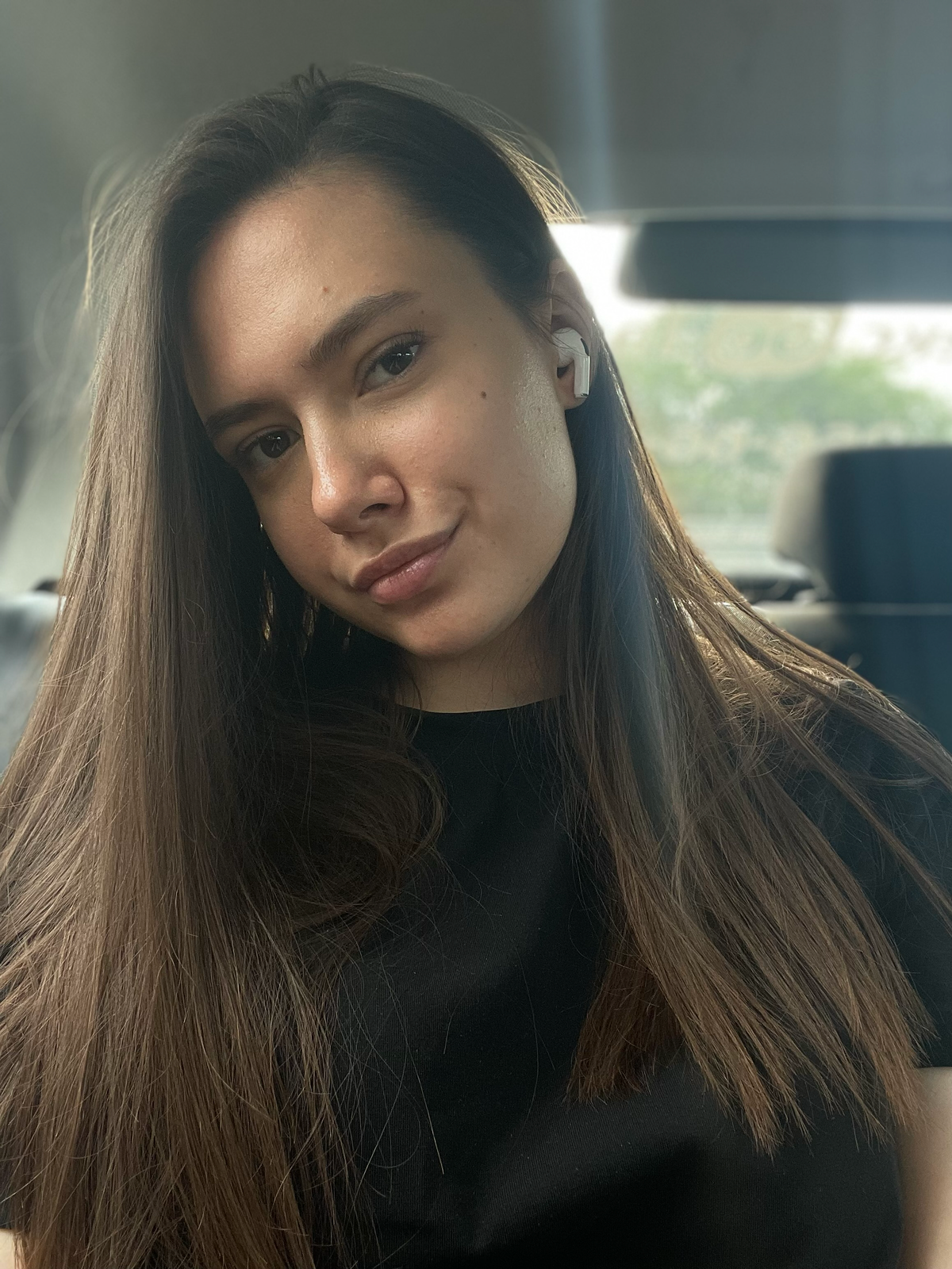Привет!
Имя и Фамилию вы сможете прочитать выше 😅
Я начинающий финансовый аналитик, с экономическим образованием. Стандартный стандарт | Сетка — социальная сеть от hh.ru