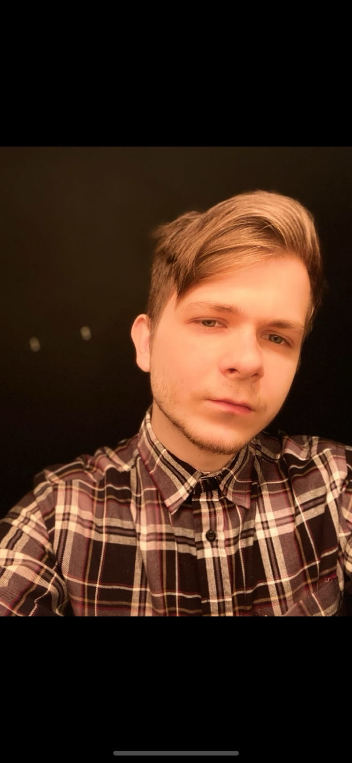 Максим Толстиков