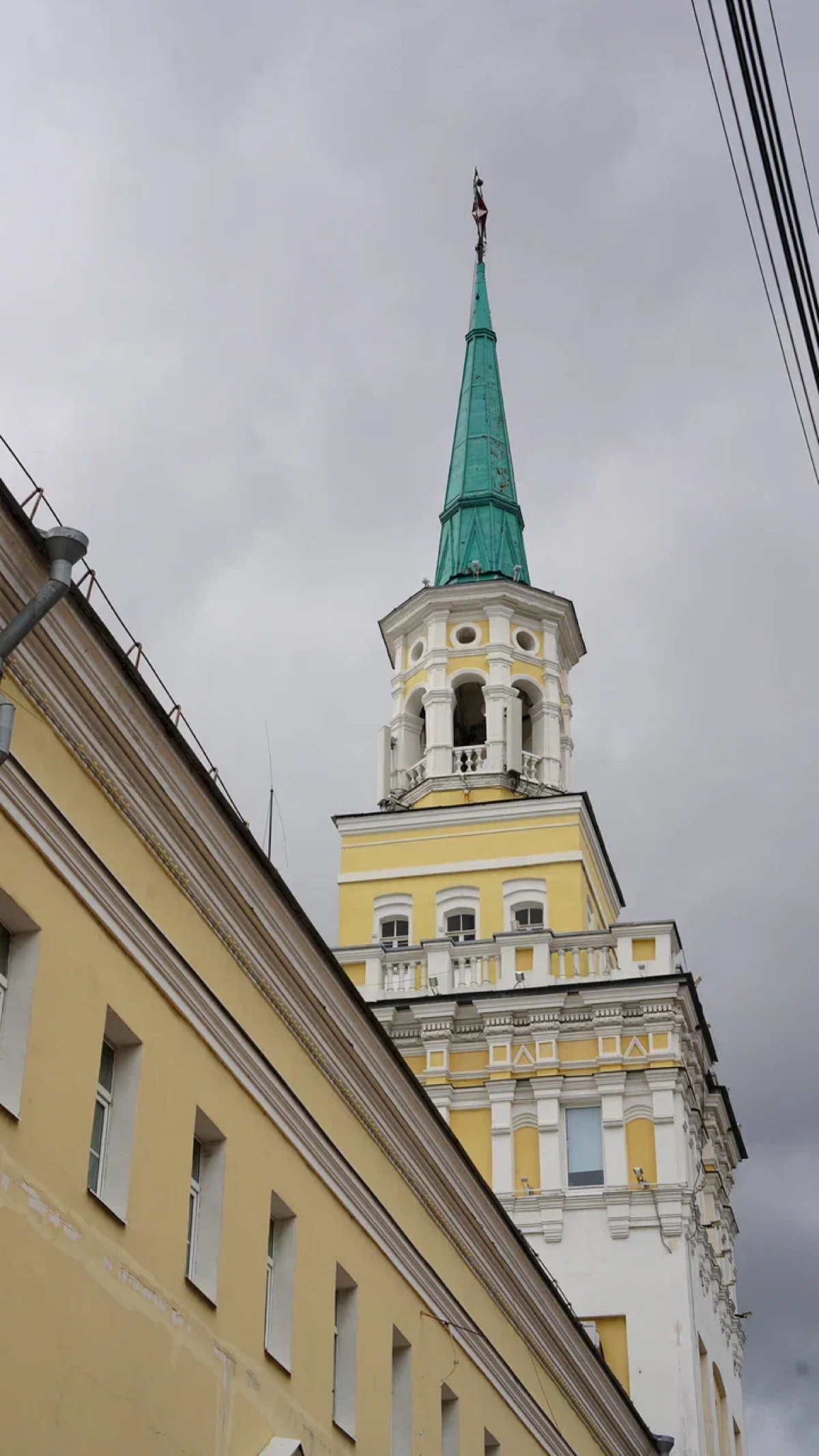 Желания имеют свойство сбываться.
Я много где побывала в нашем городе, но все никак не смогла дойти до арт-пространства «Текстиль» и прокатиться на красавце «Белояре» | Сетка — социальная сеть от hh.ru
