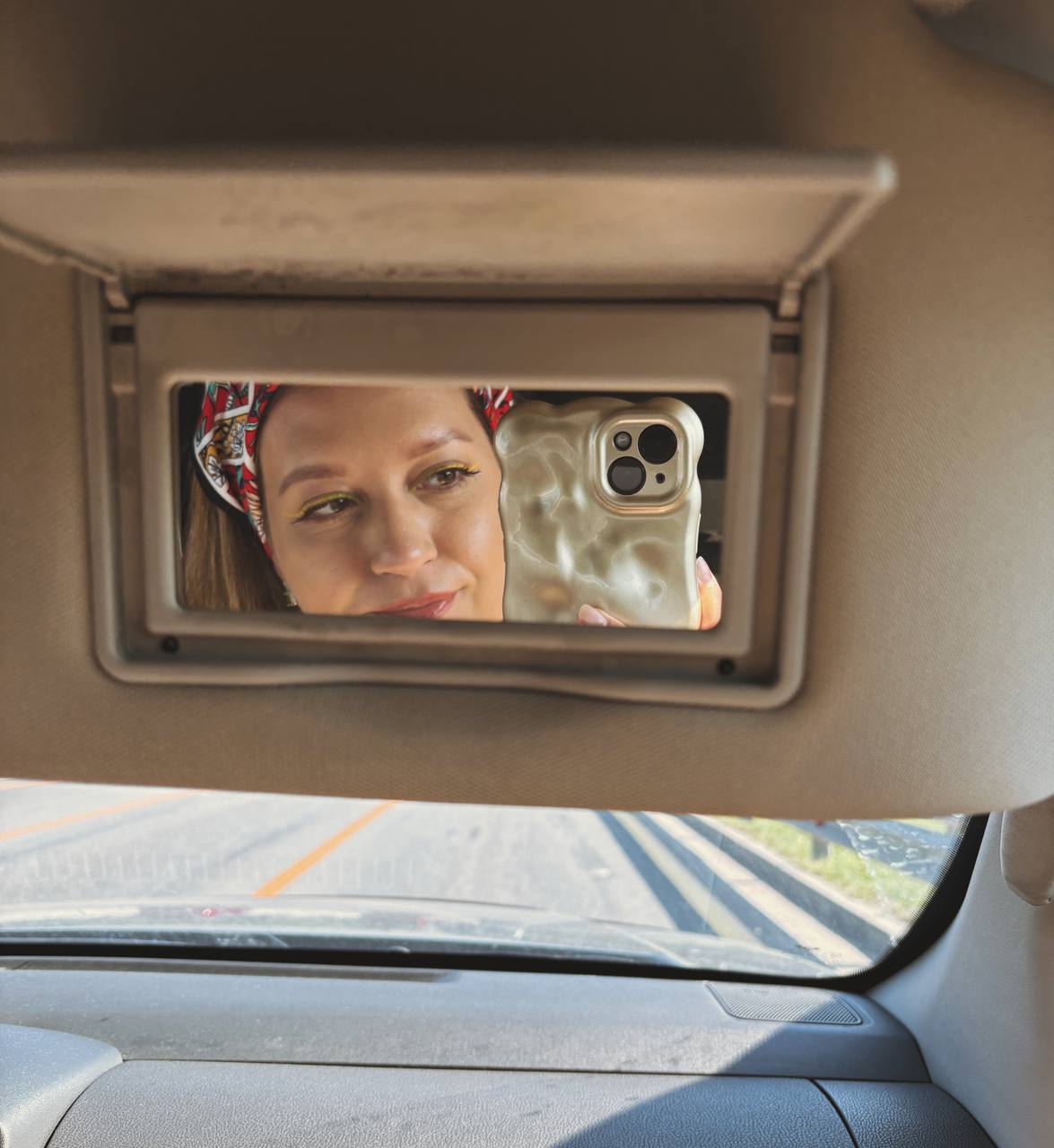 Все или ничего 
Знакомая фраза, правда? 
Среди топ запросов от моих клиентов я слышу «я хочу разрешить себе больше времени проводить одному» и «я хочу иметь качественные отношения в семье и на работе» | Сетка — социальная сеть от hh.ru