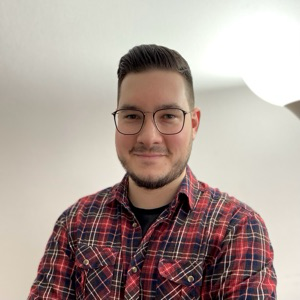 Александр Петров