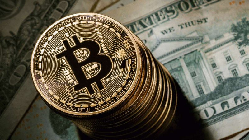 Курс биткоина вряд ли опустится ниже $45 000 в августе 2024 года | Сетка — социальная сеть от hh.ru
