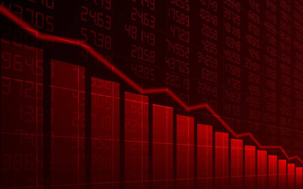 Недавнее падение акций всего лишь 10 компаний, входящих в индекс S&P 500, включая таких крупных игроков, как #Nvidia, #Microsoft и #Amazon, привело к потере более 2 триллионов долларов из портфелей ин... | Сетка — социальная сеть от hh.ru