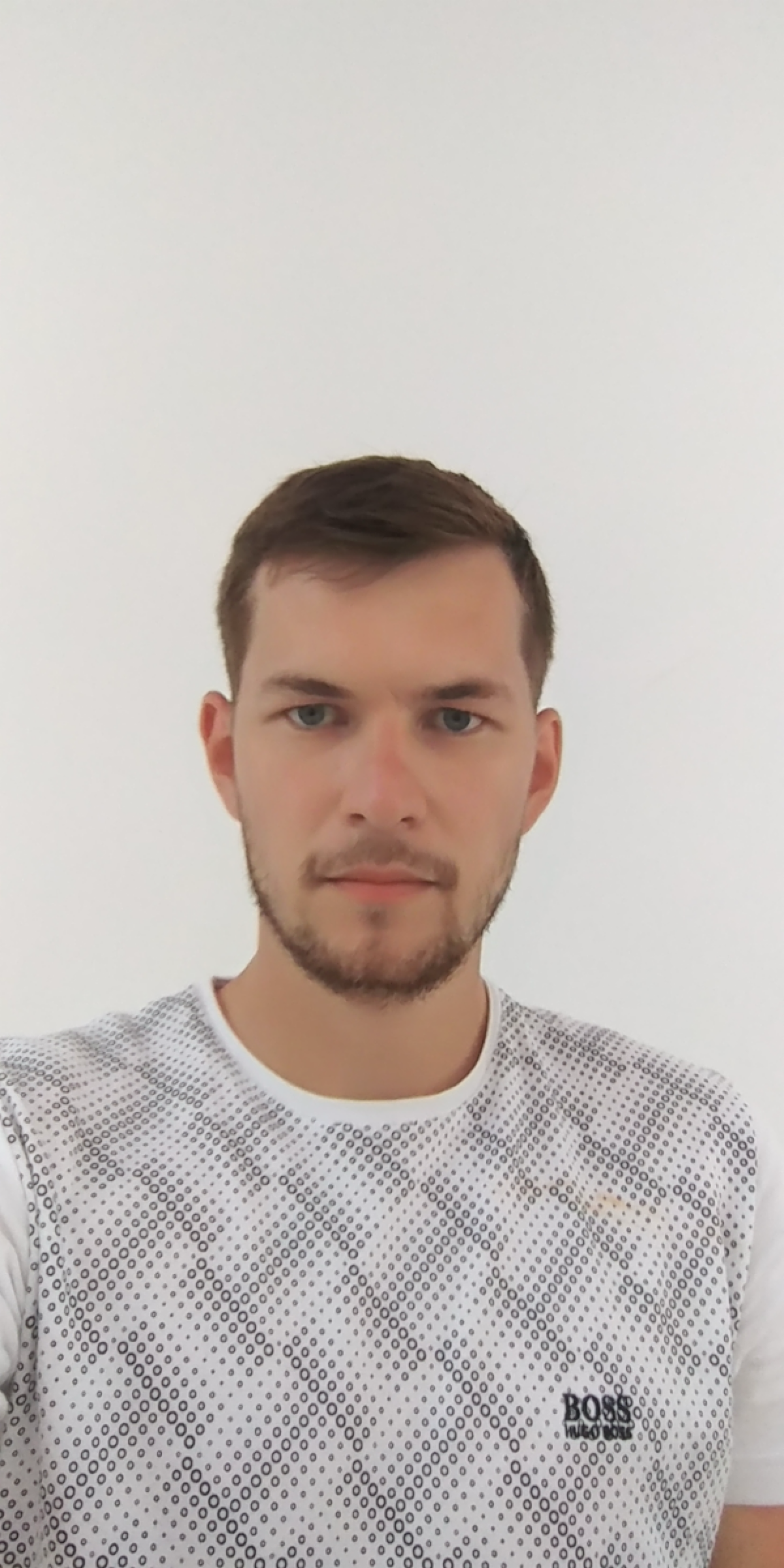 Дмитрий Гнутов