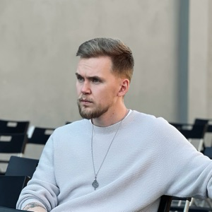 Данил Романов