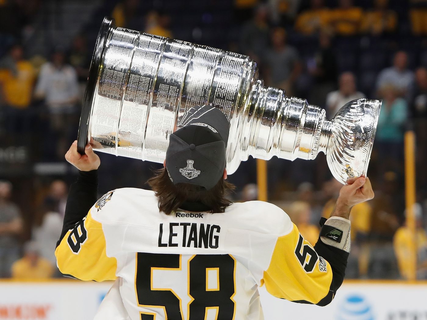 До нового сезона осталось
#nhl #хоккей #НХЛ | Сетка — социальная сеть от hh.ru