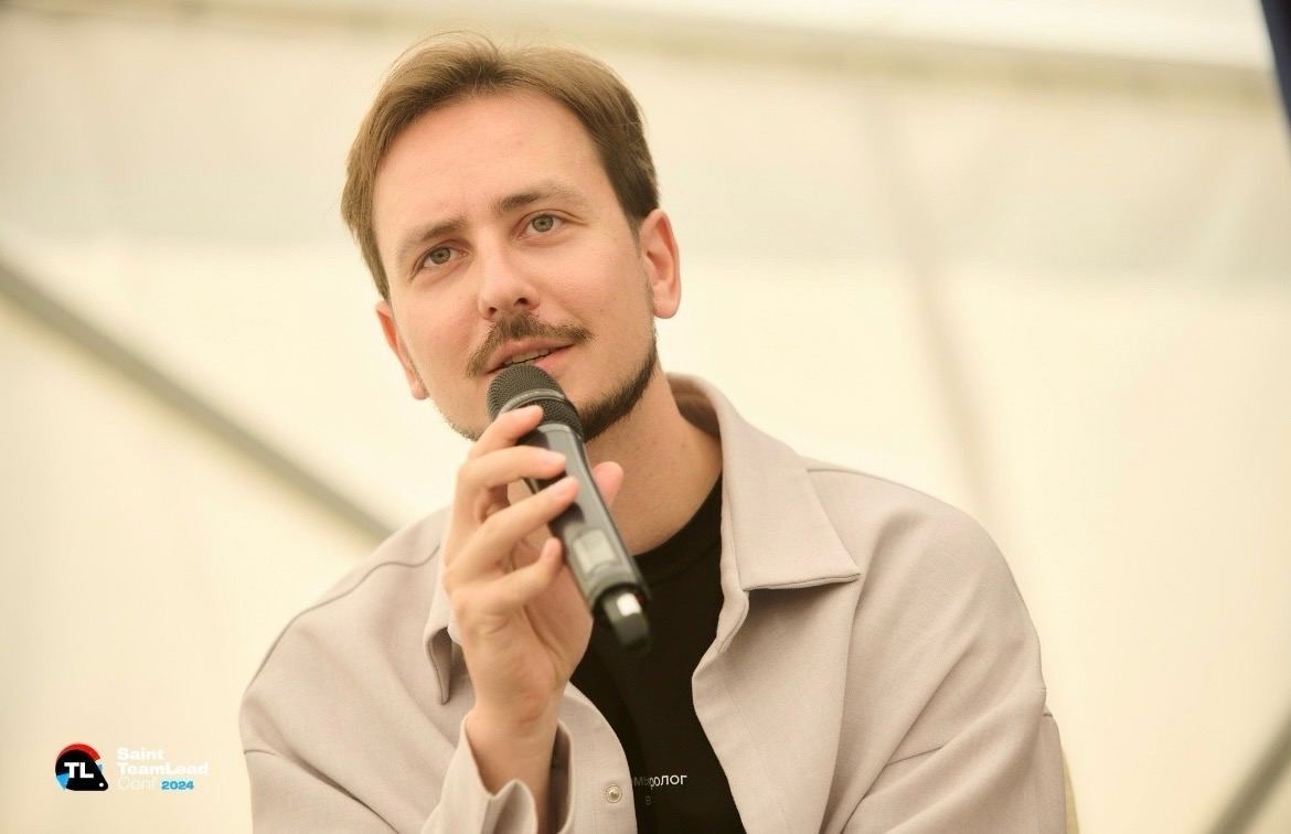 Закончилась конференция TeamLead Conf в Питере. В этом году меня не взяли выступать с докладом, зато пригласили поучаствовать в круглом столе на схожую тему про измерение качества работы команды | Сетка — социальная сеть от hh.ru