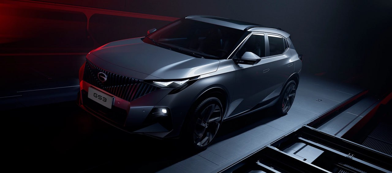 🚘Китайские автомобили продолжают заполнять пробелы на российском рынке, и среди них выделяется GAC GS3 — компактный кроссовер, который сразу привлекает внимание смелым дизайном | Сетка — социальная сеть от hh.ru