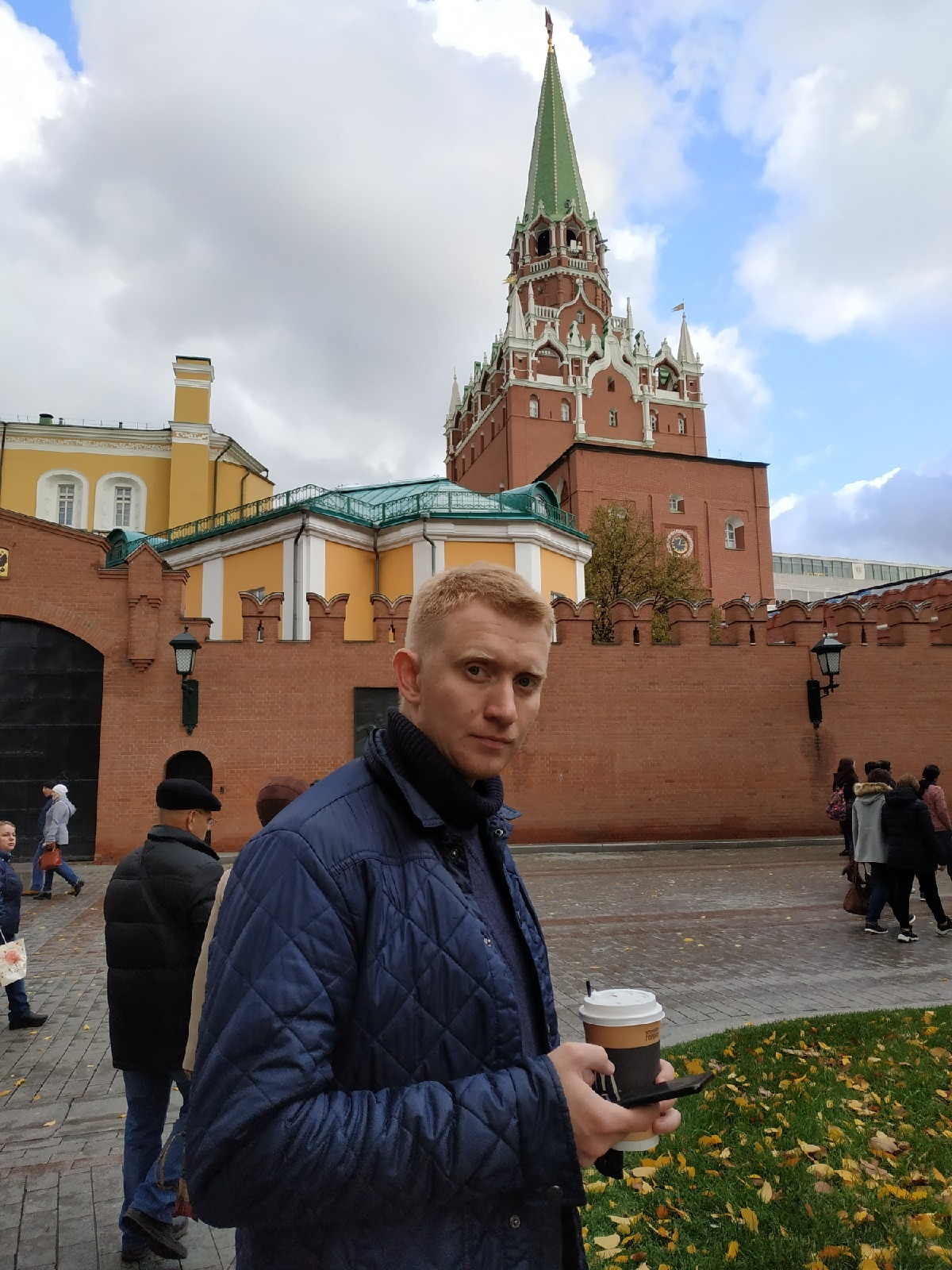 Илья Смоляренко | Сетка — социальная сеть от hh.ru