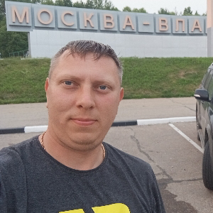 Денис Малунов